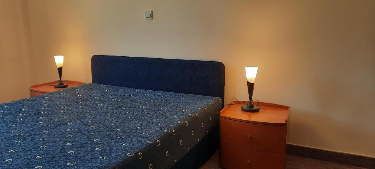 Ambassador Apartments Петровац Экстерьер фото