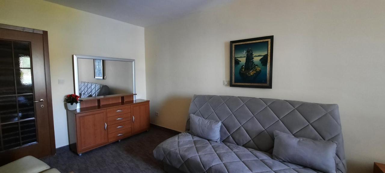 Ambassador Apartments Петровац Экстерьер фото